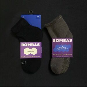 BOMBAS Cotton Blend Quarter Socks & Cotton Blend Gripper Quarter Socks SMALL